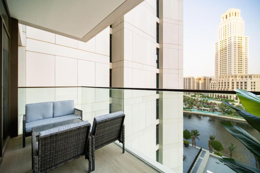 Bright 1-bdr View Of Harbour Creek Dubai