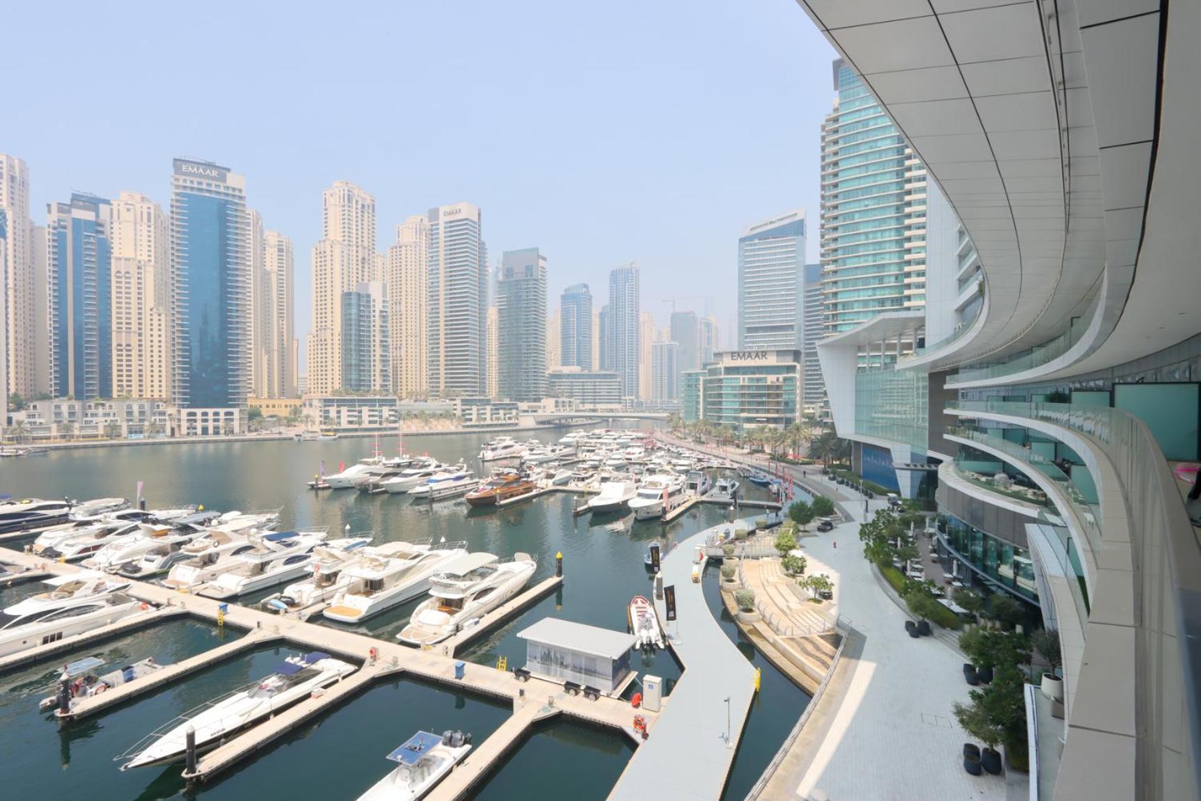 Livbnb- 3b Retreat Overlooking Marina, On The Walk Dubai