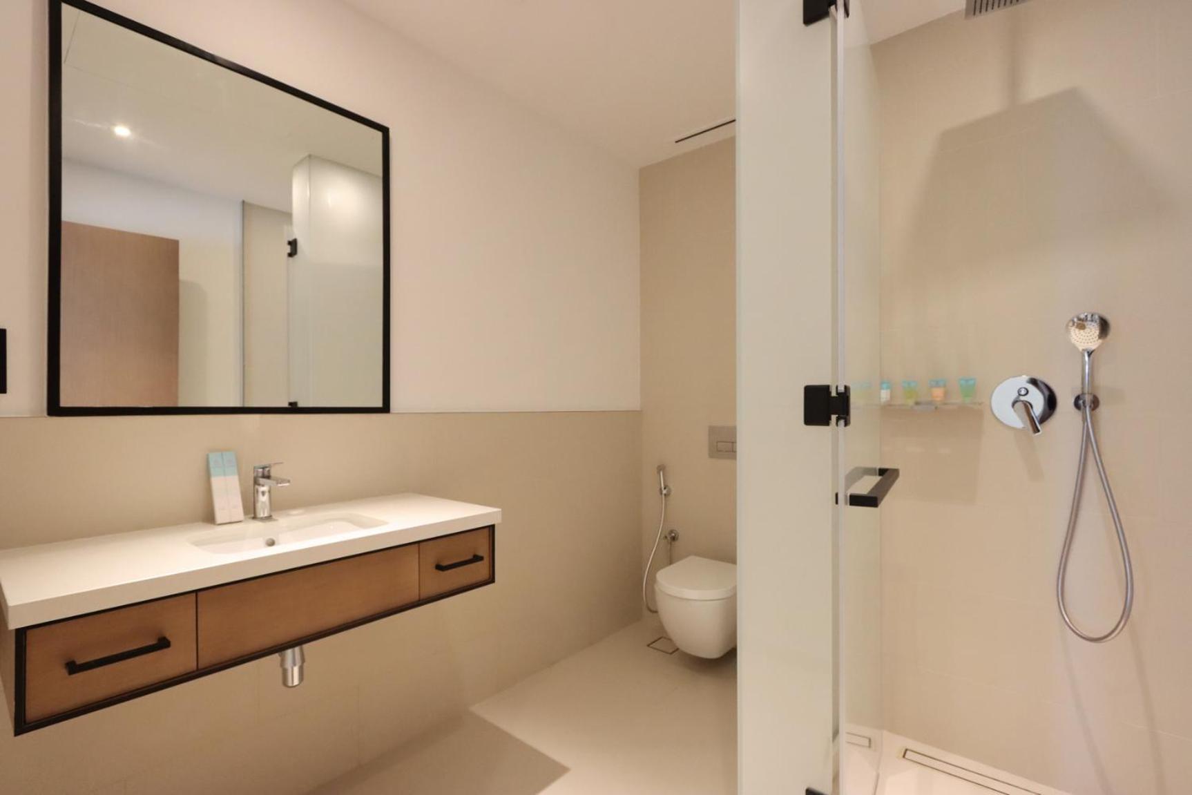 Livbnb- 3b Retreat Overlooking Marina, On The Walk Apartment *