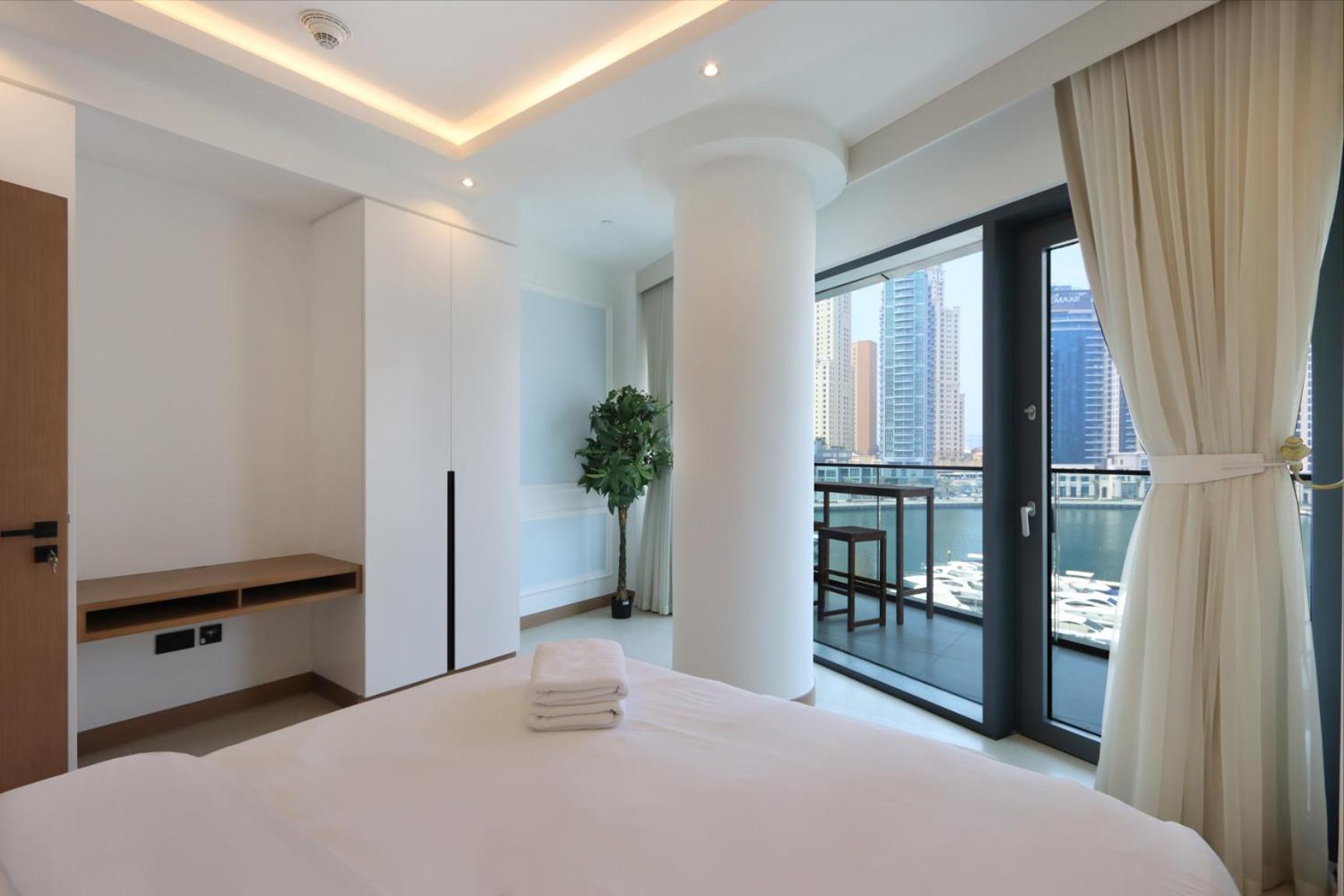 Apartment Livbnb- 3b Retreat Overlooking Marina, On The Walk