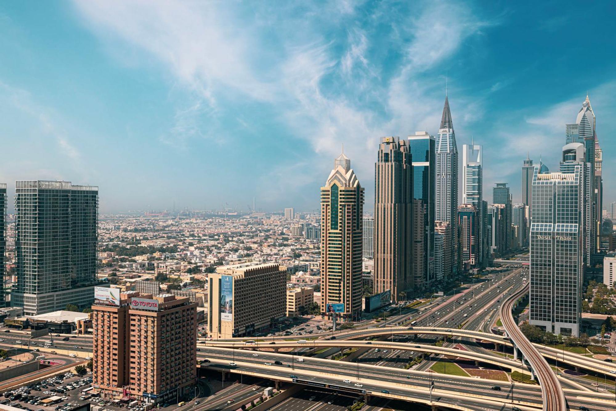 Easemytrip - Exquisite Downtown 2br In Address Skyview Tower 1 Dubai