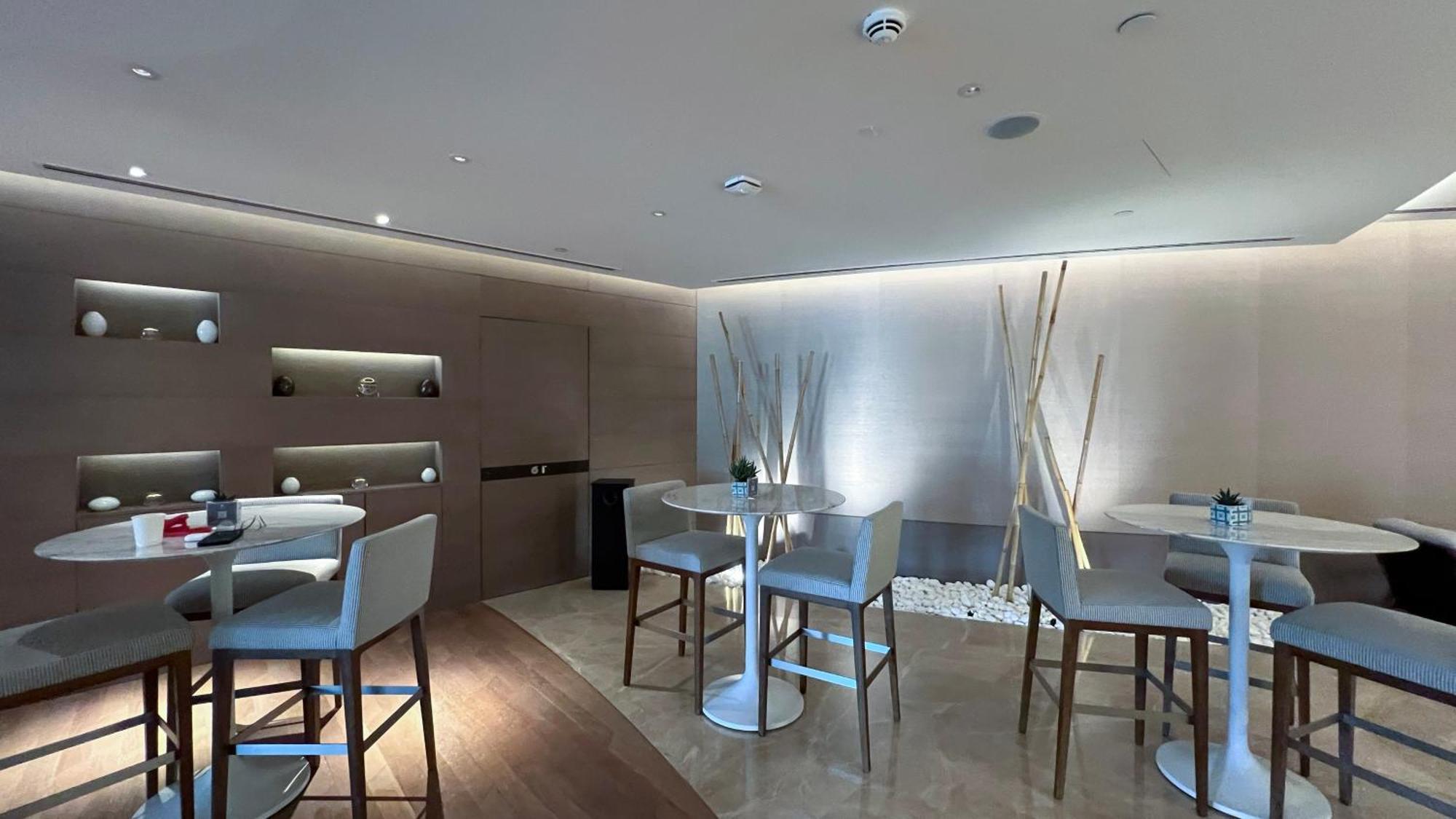 Easemytrip - Exquisite Downtown 2br In Address Skyview Tower 1 Apartment Dubai