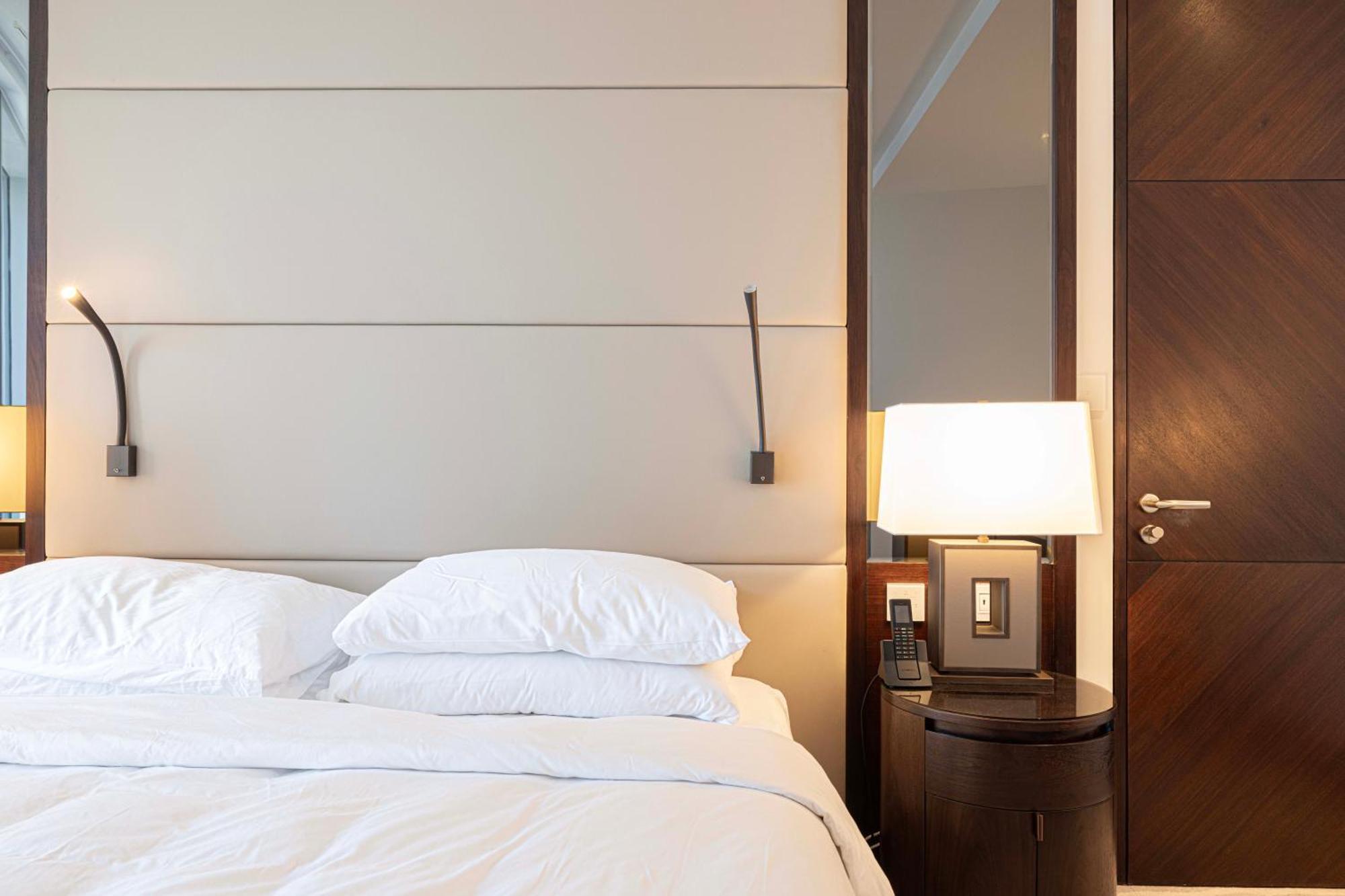 Easemytrip - Exquisite Downtown 2br In Address Skyview Tower 1 Dubai