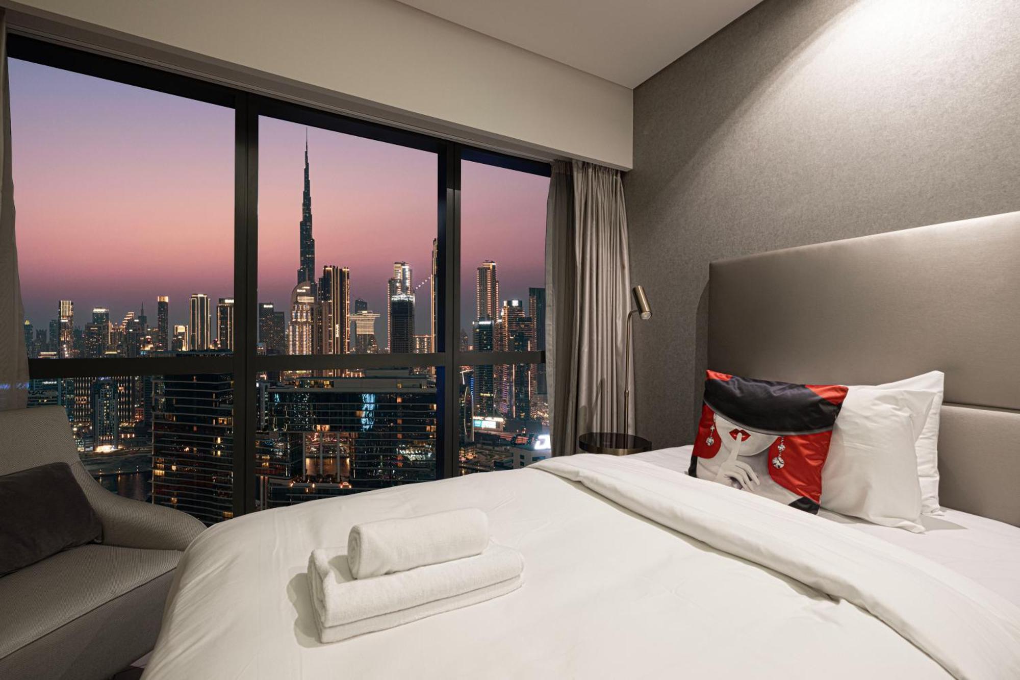 Apartment Luxurious 2bdr In Paramount Towers With Stunning Burj Khalifa Views *