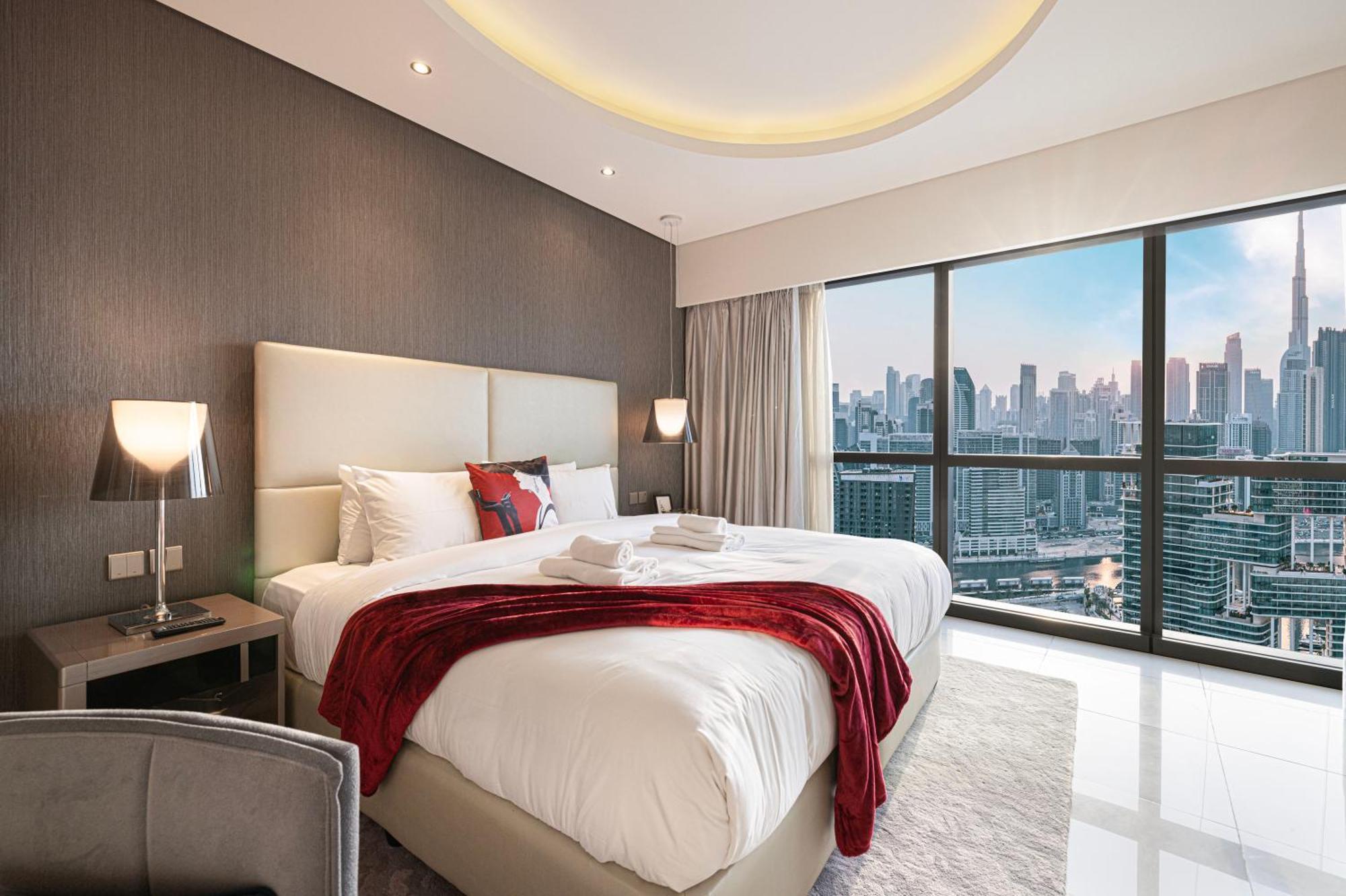 Apartment Luxurious 2bdr In Paramount Towers With Stunning Burj Khalifa Views Dubai