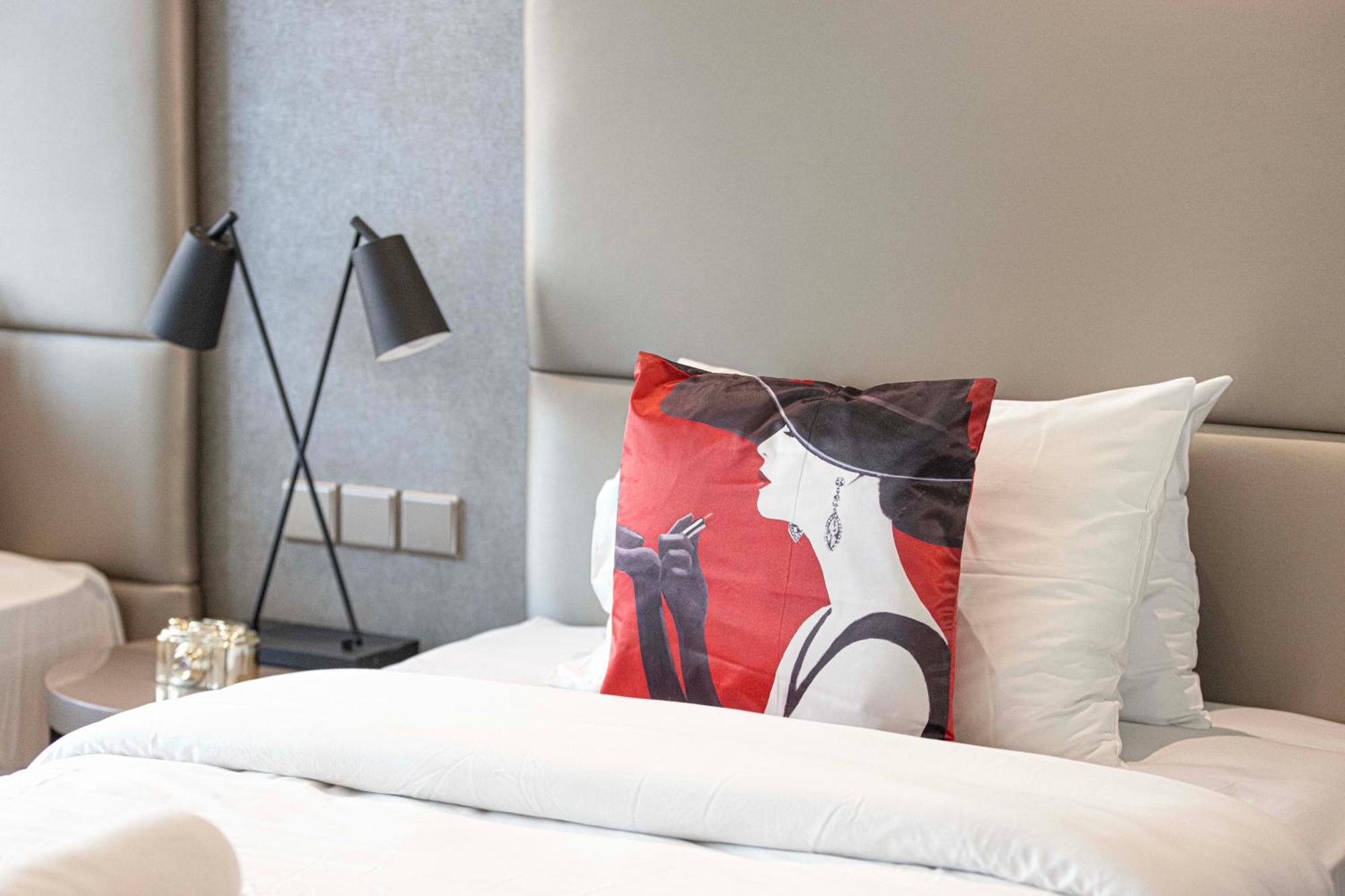 Luxurious 2bdr In Paramount Towers With Stunning Burj Khalifa Views Apartment