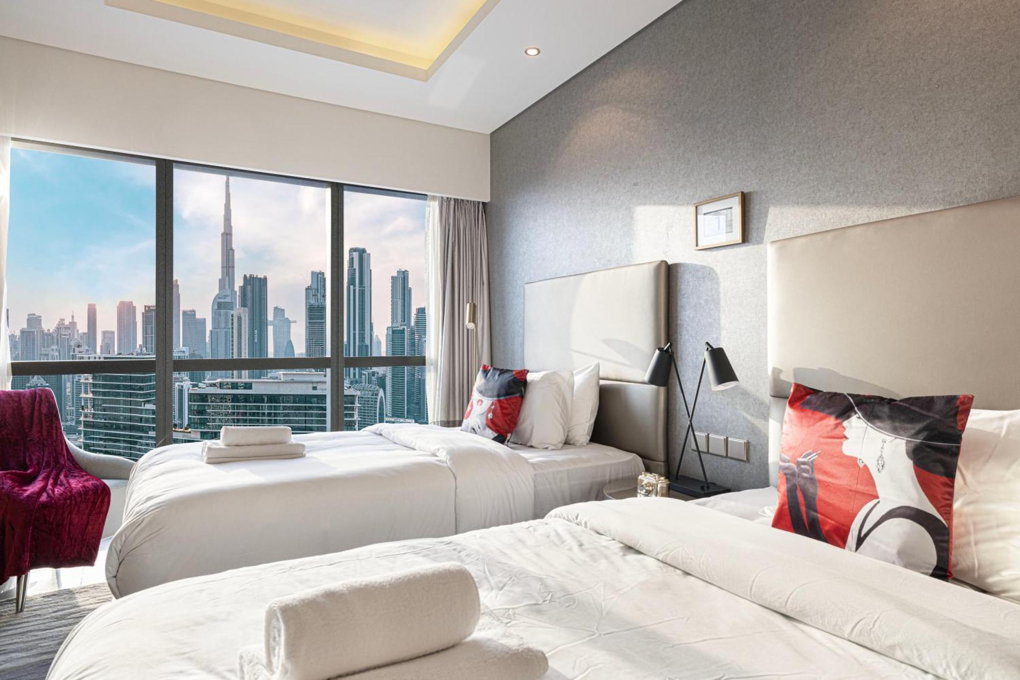 Luxurious 2bdr In Paramount Towers With Stunning Burj Khalifa Views Apartment