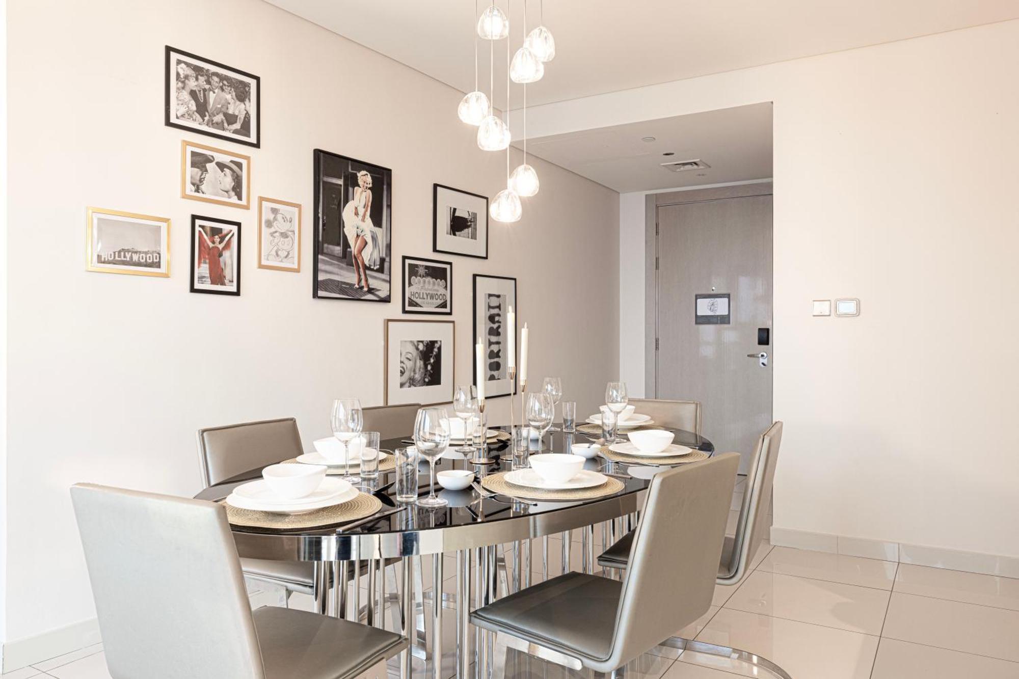 Apartment Luxurious 2bdr In Paramount Towers With Stunning Burj Khalifa Views *