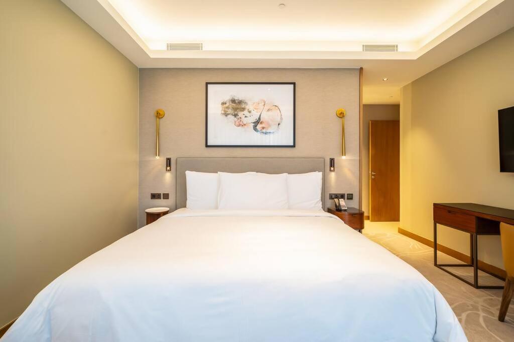 Newarabian 3 Bedroom Address Opera Downtown Apartment