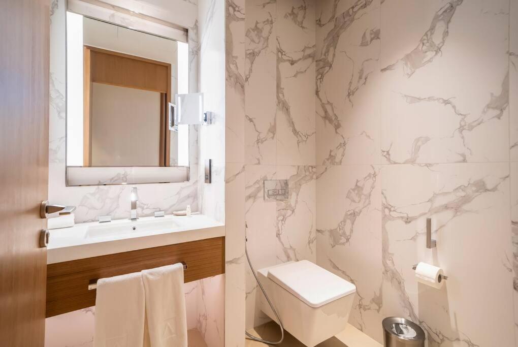 Apartment Newarabian 3 Bedroom Address Opera Downtown