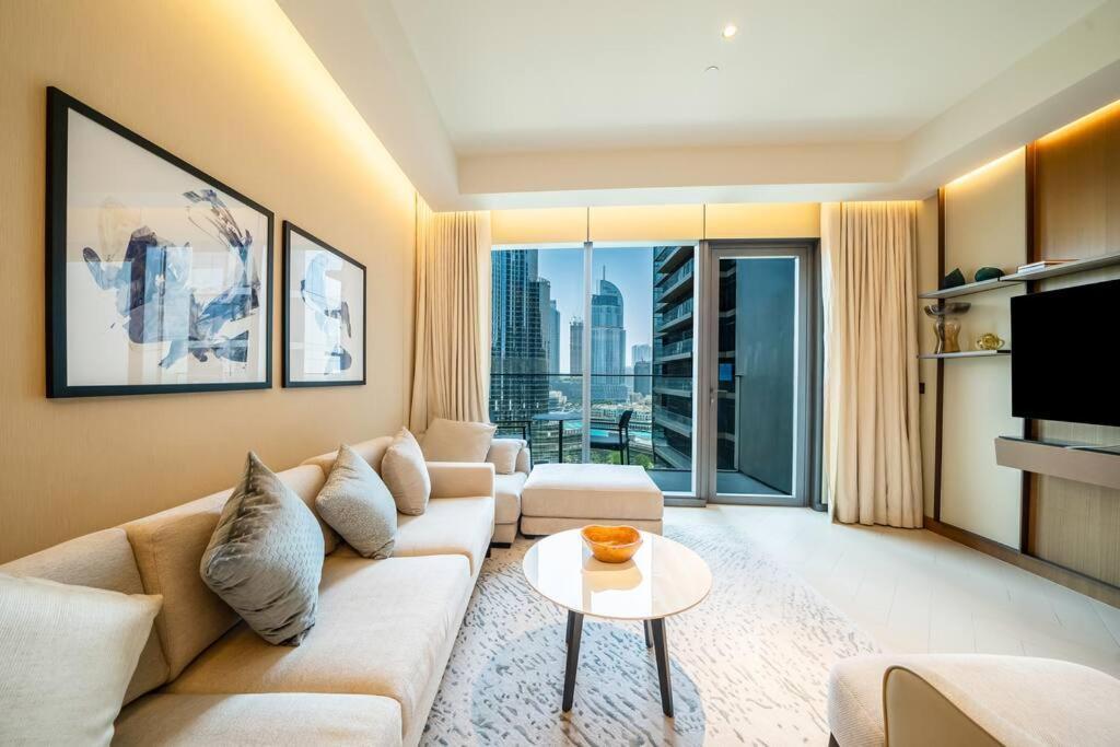 Newarabian 3 Bedroom Address Opera Downtown Apartment Dubai