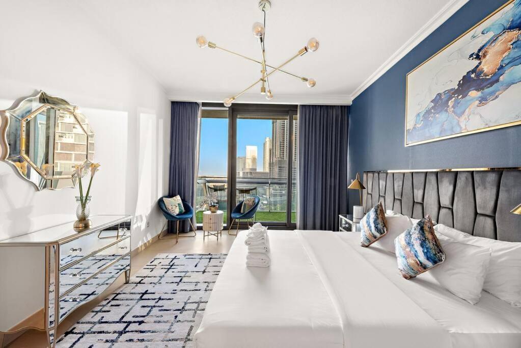 Apartment First Class 2br Burj Khalifa View