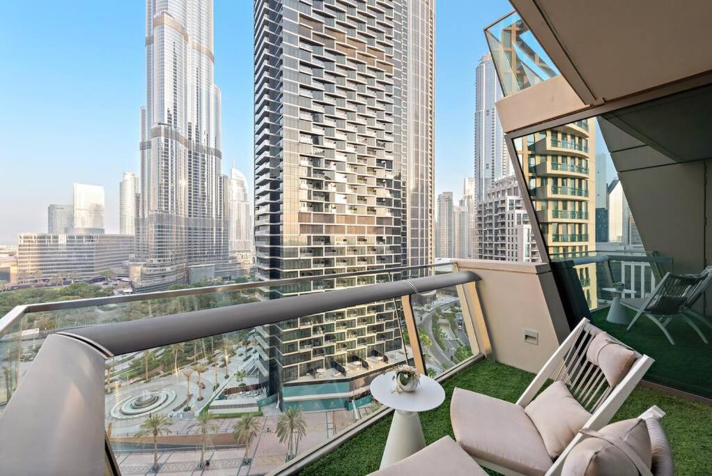 Apartment First Class 2br Burj Khalifa View Dubai