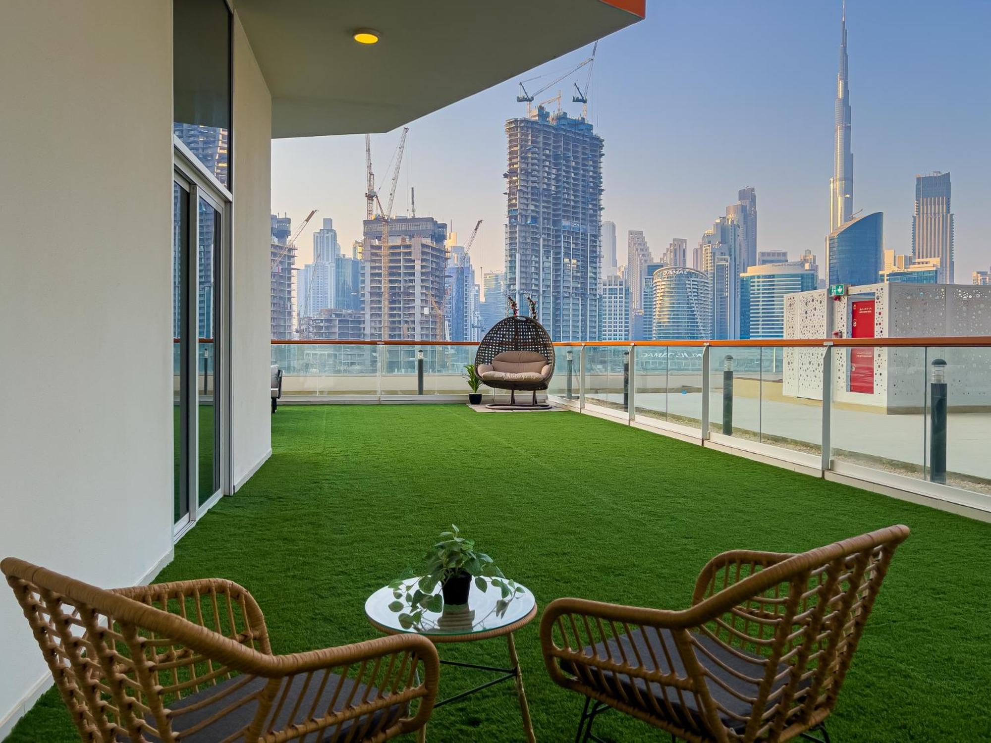 Millennium Binghatti 2br Burj Khalifa And Apartment Dubai