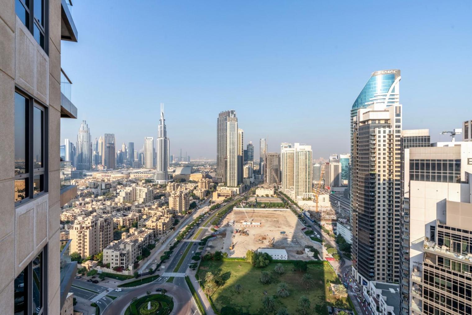 Blueground South Ridge Tower 1 View Pool Dxb-1409 * Dubai