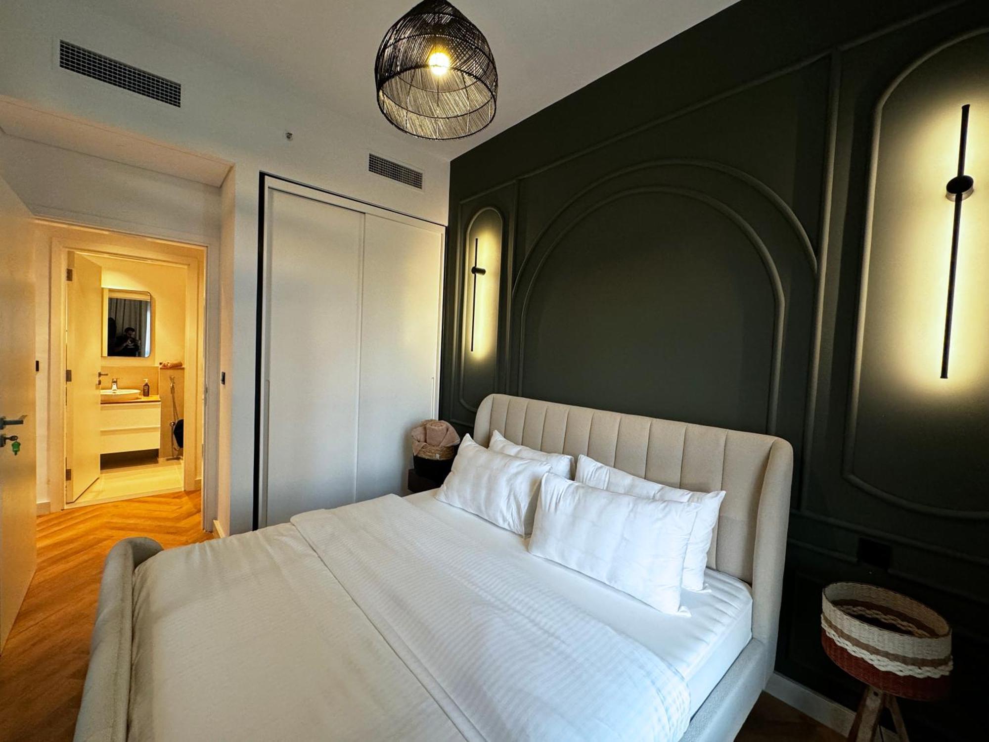 Elite Escapes - Socio Stylish 1 Bhk Getaway Apartment Dubai