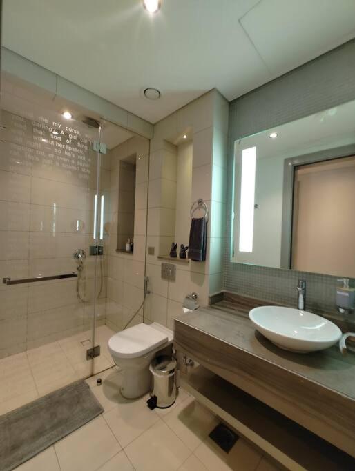 2br Tower D Paramount Apartment Dubai