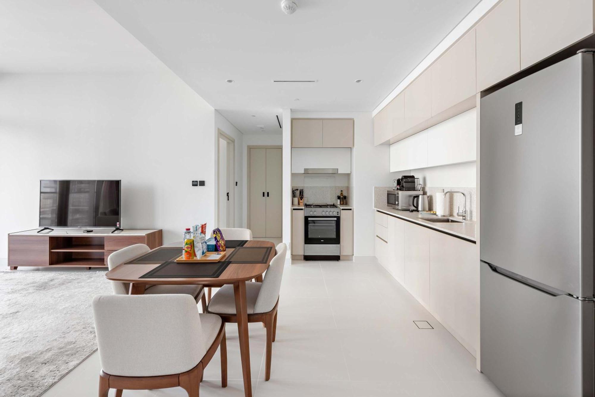 Silkhaus Marina View 1bdr Private Access Apartment Dubai