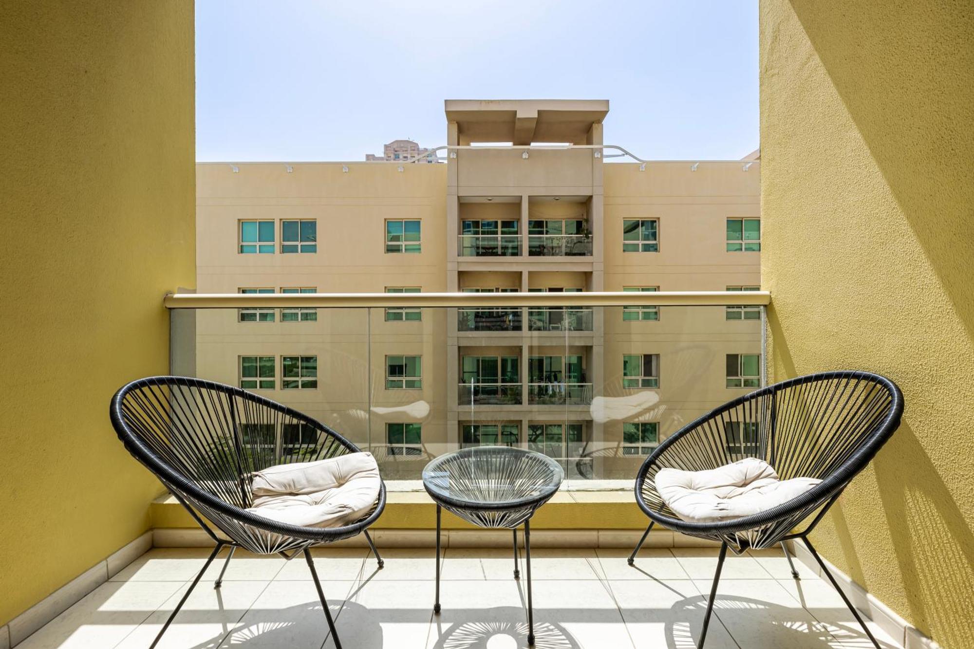 Classy 1 Bedroom In The Greens Courtyard View Apartment