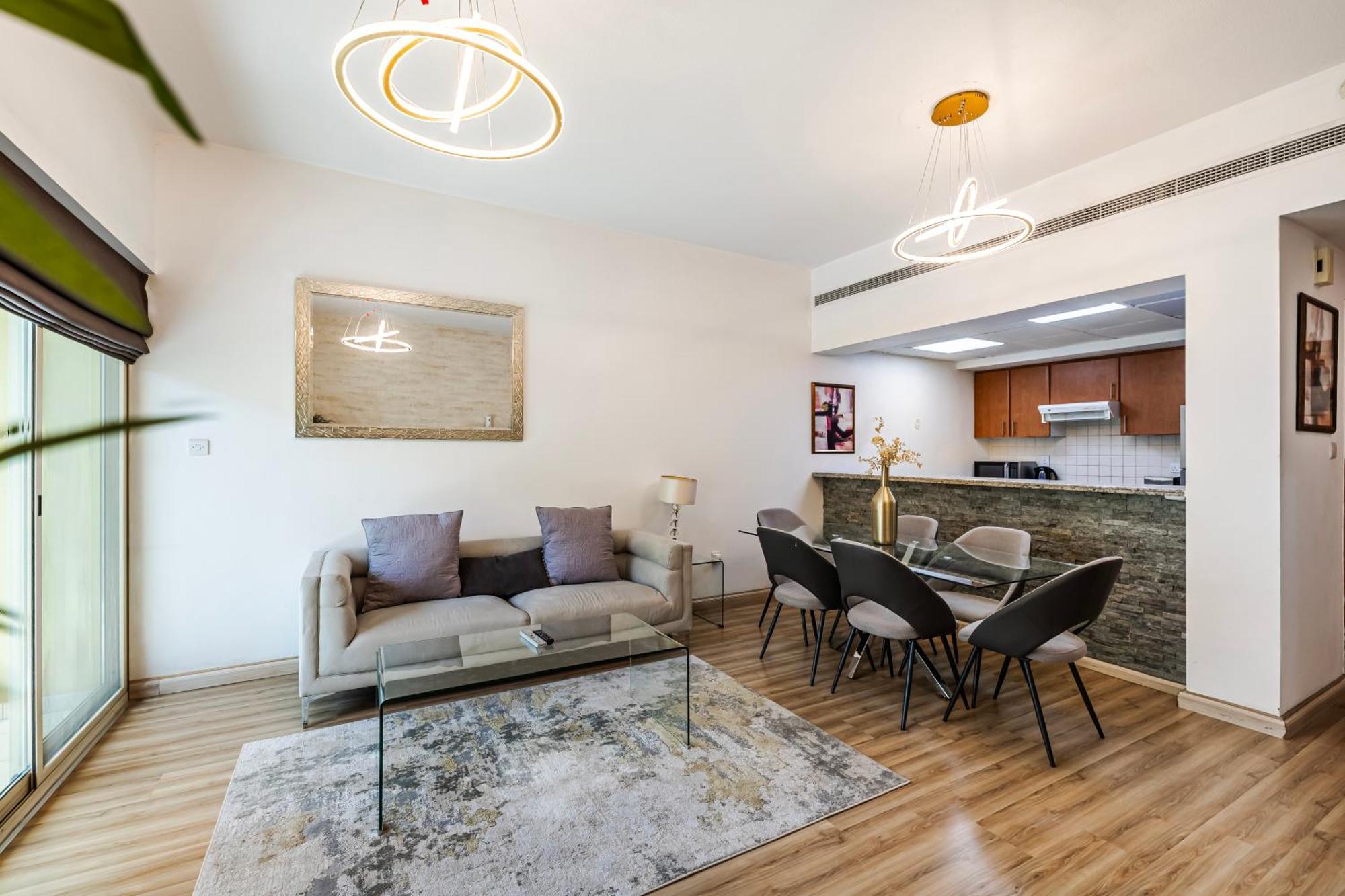 Apartment Classy 1 Bedroom In The Greens Courtyard View *