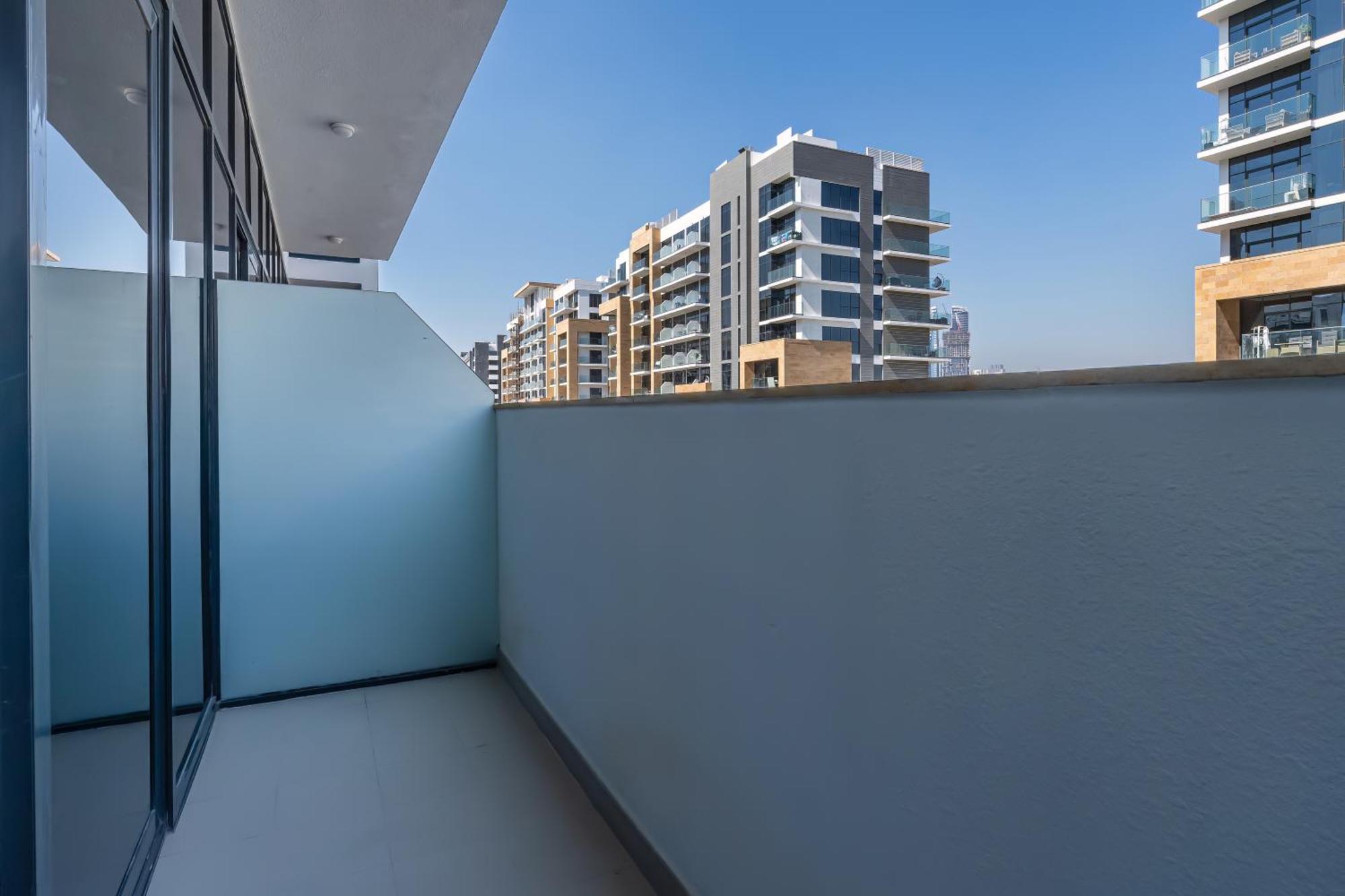 Easemytrip - Azizi Riviera 17 Tower Dubai
