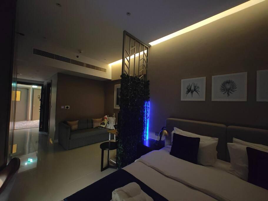 Apartment Lemodcasa - Modern Chic Dubai