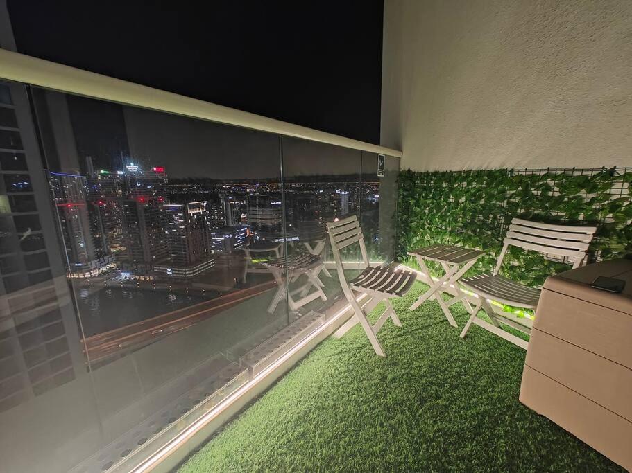 Apartment Lemodcasa - Modern Chic Dubai