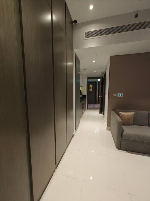 Lemodcasa - Modern Chic Apartment Dubai