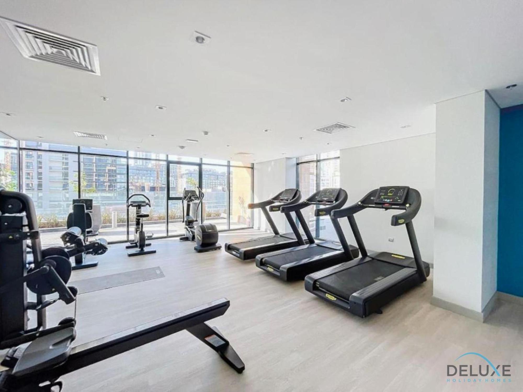 Inviting 2br In Azizi Riviera 39, Al Merkadh By Deluxe Homes * Dubai