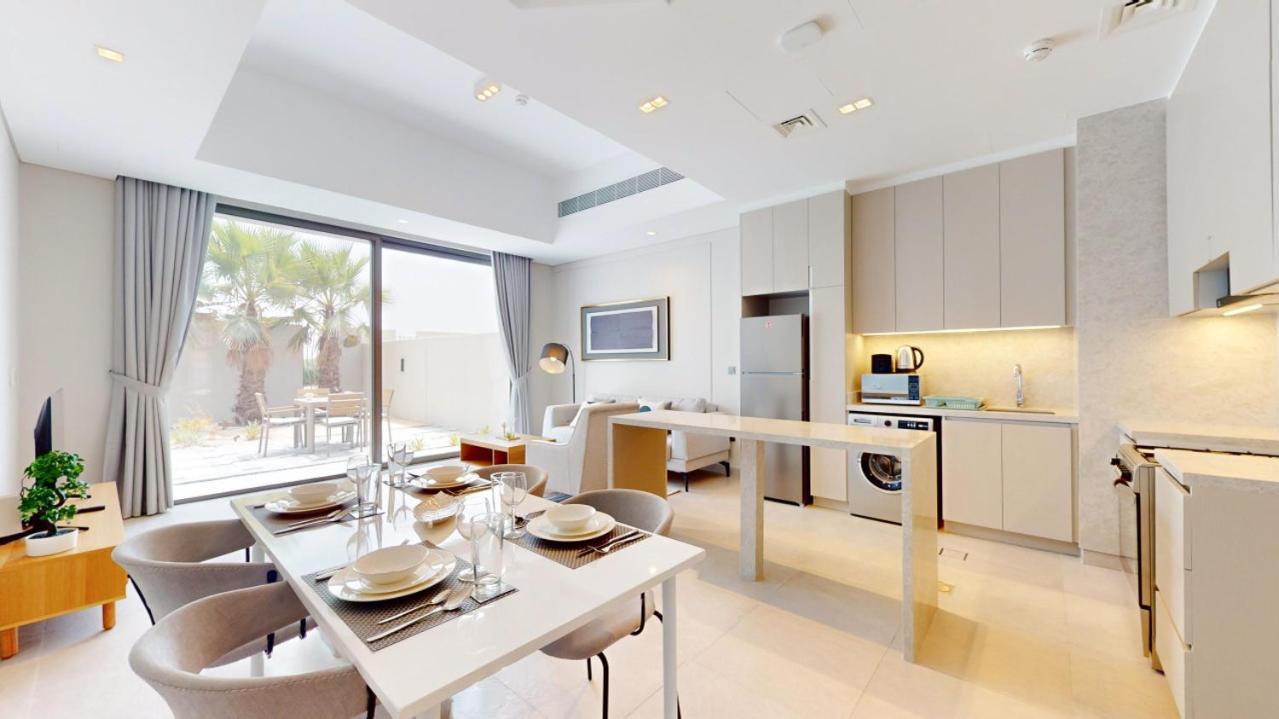 Mag Arabic - Elegant Two Bedroom In Mbr *