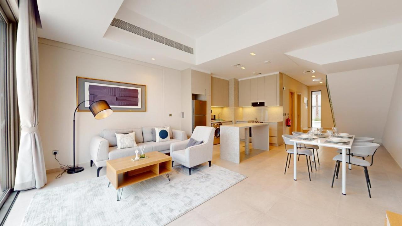 Mag Arabic - Elegant Two Bedroom In Mbr *