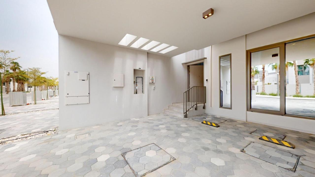 Mag Arabic - Elegant Two Bedroom In Mbr Apartment Dubai
