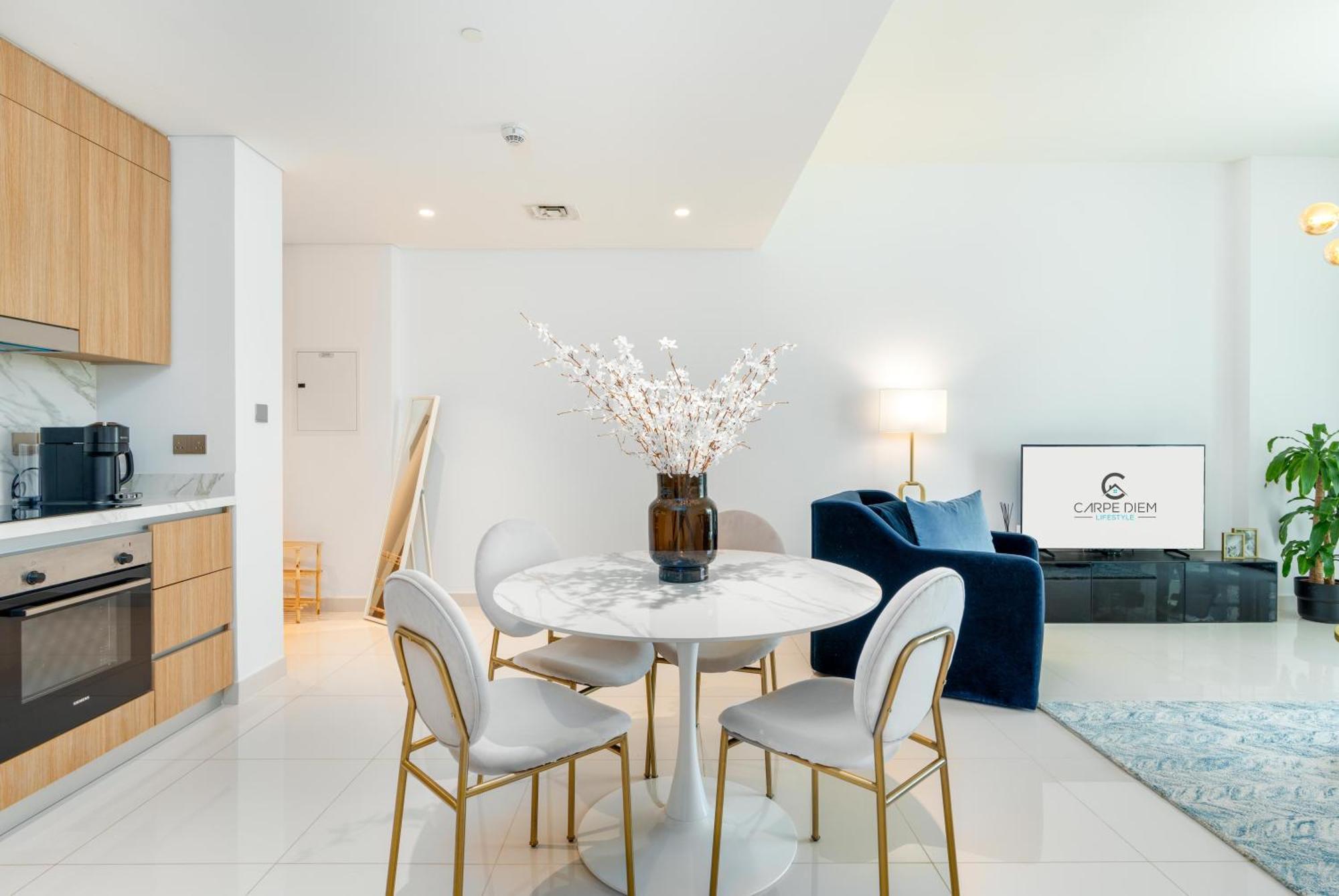 Vista 2 - Beachfront Stunning - Full Sea Views Dubai