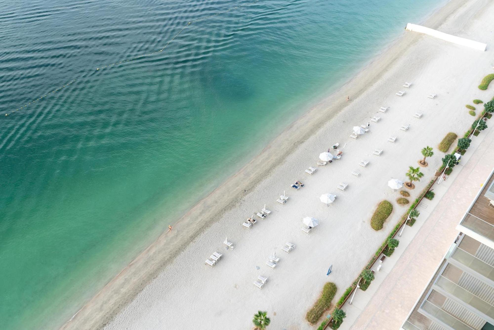 Apartment Vista 2 - Beachfront Stunning - Full Sea Views Dubai