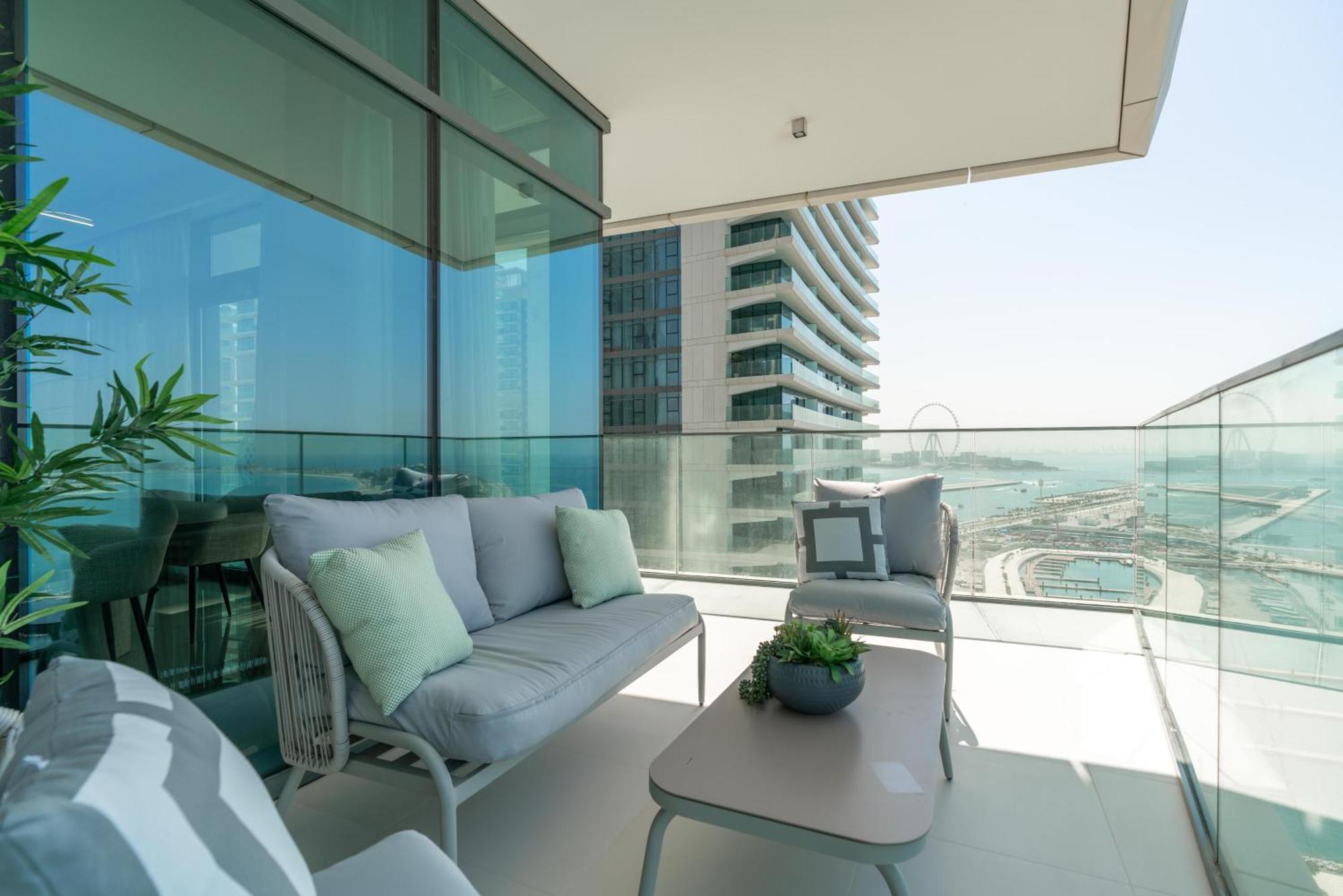 Apartment Vista 2 - Beachfront Stunning - Full Sea Views *