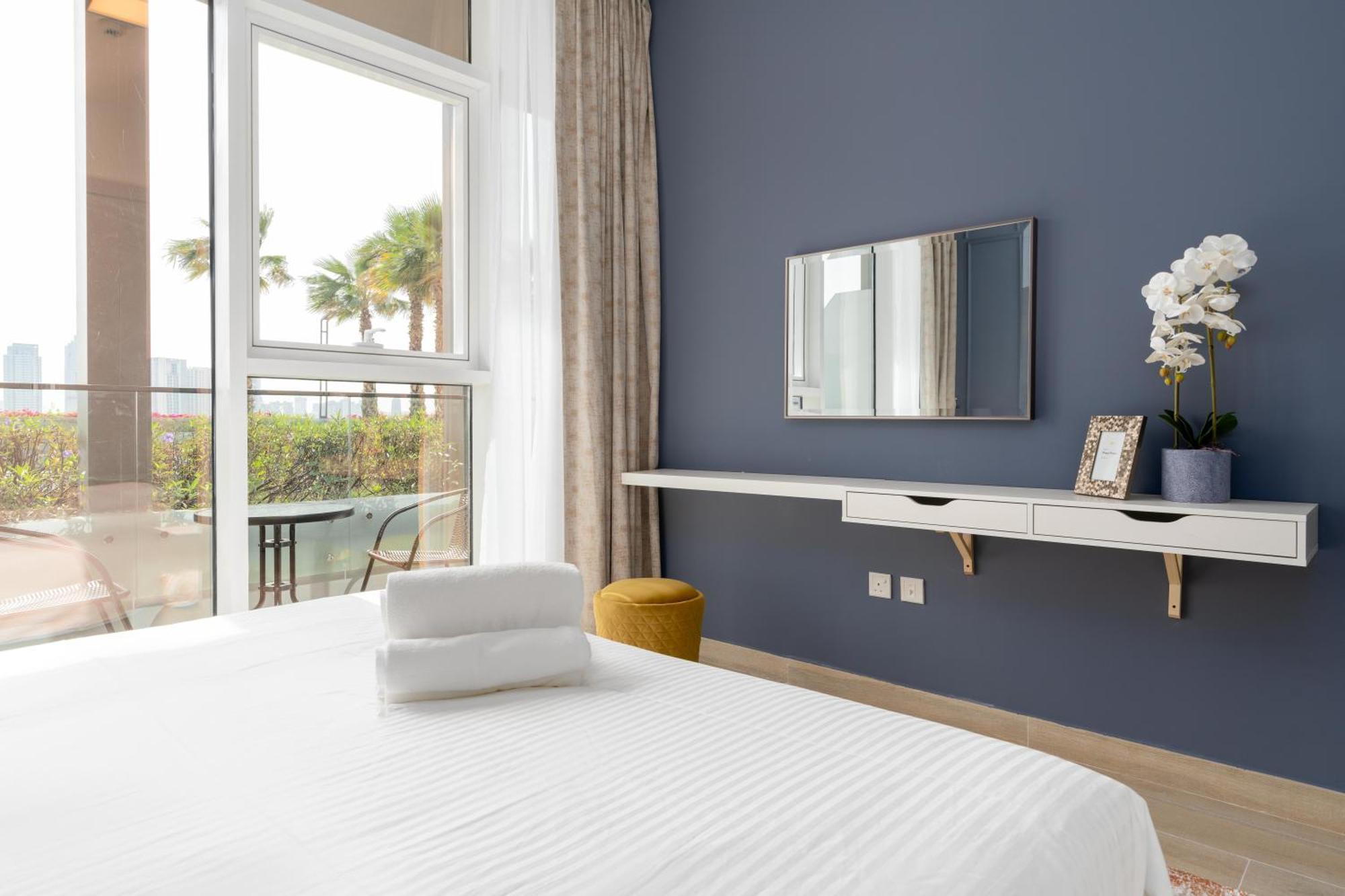 Bloom Tower A District 10 - Beautifully Designed Spacious One Bedroom Apartment *