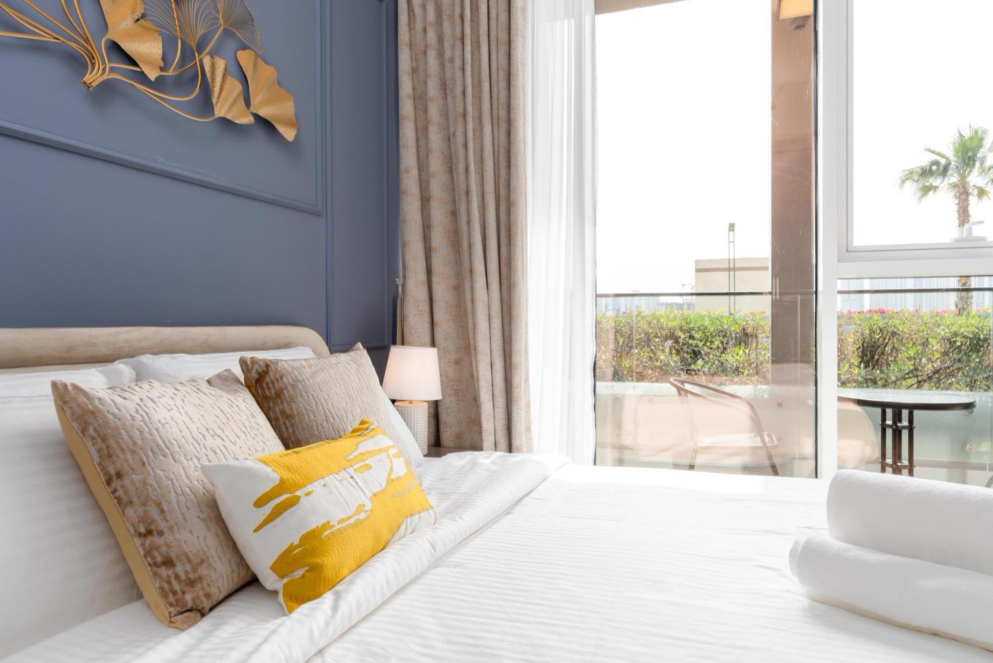 Apartment Bloom Tower A District 10 - Beautifully Designed Spacious One Bedroom *