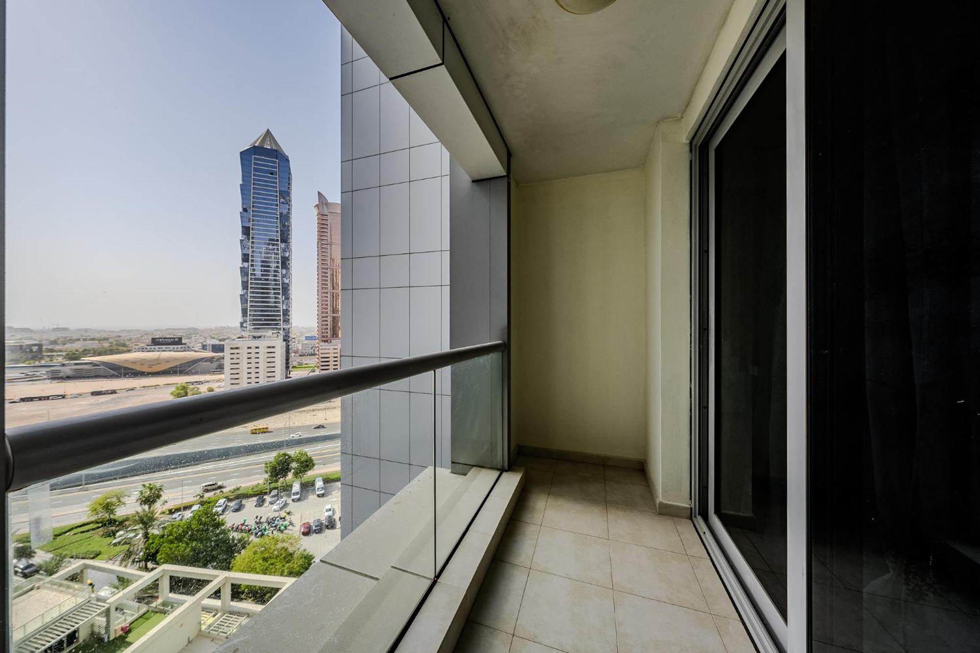 Apartment Modern 1bdr In Business Bay