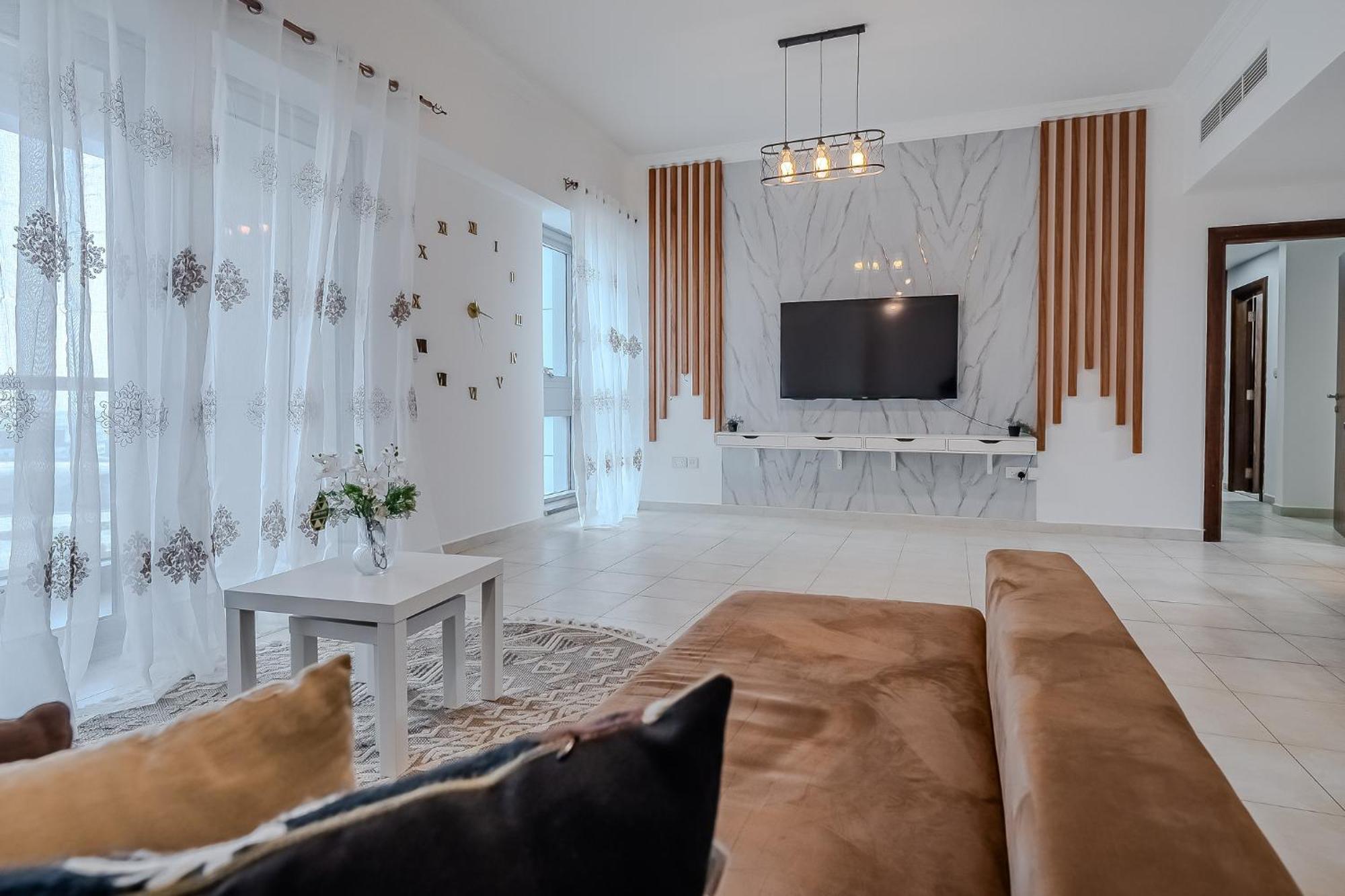 Apartment Modern 1bdr In Business Bay *