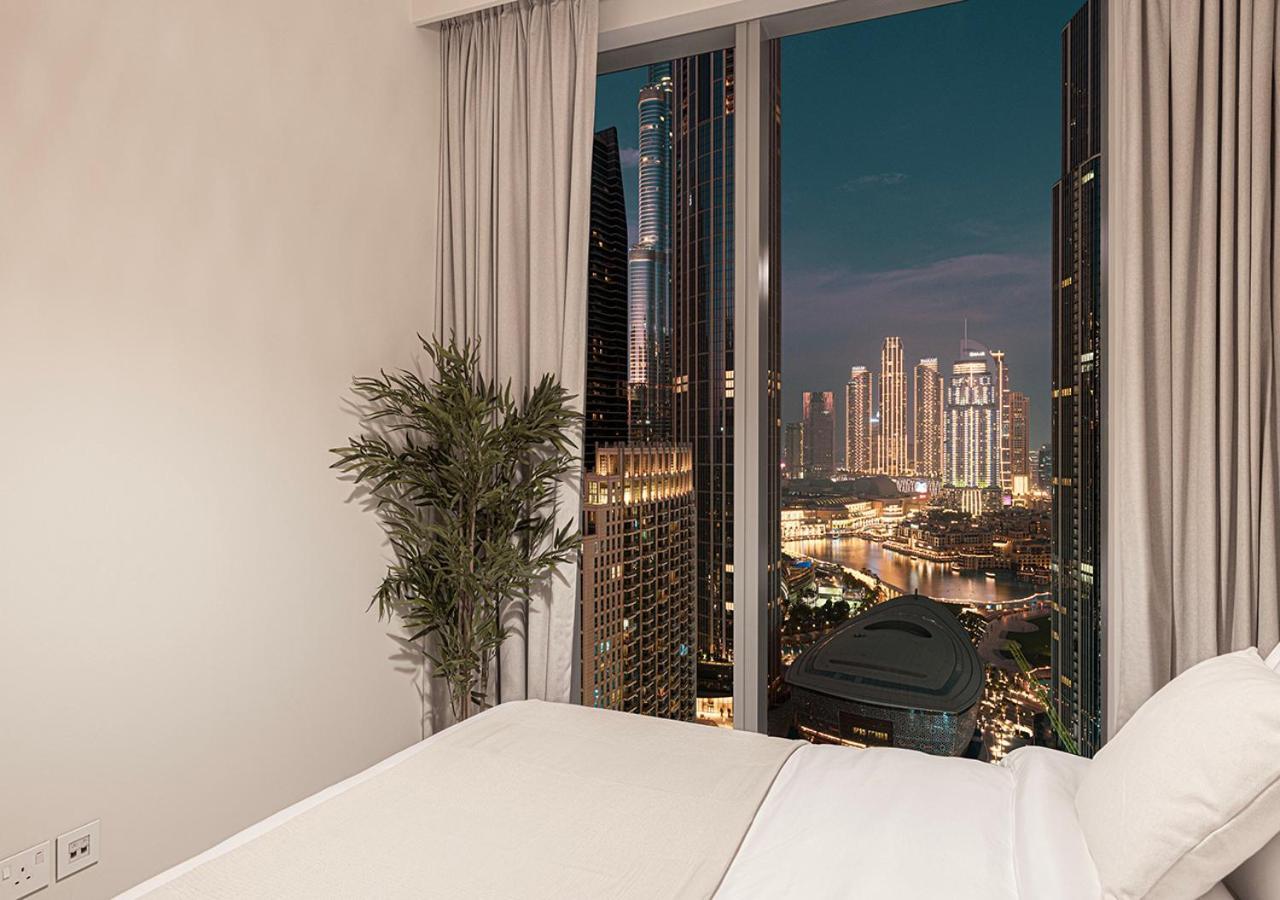 Downtown - 4br - Burj Khalifa & Fountain View *