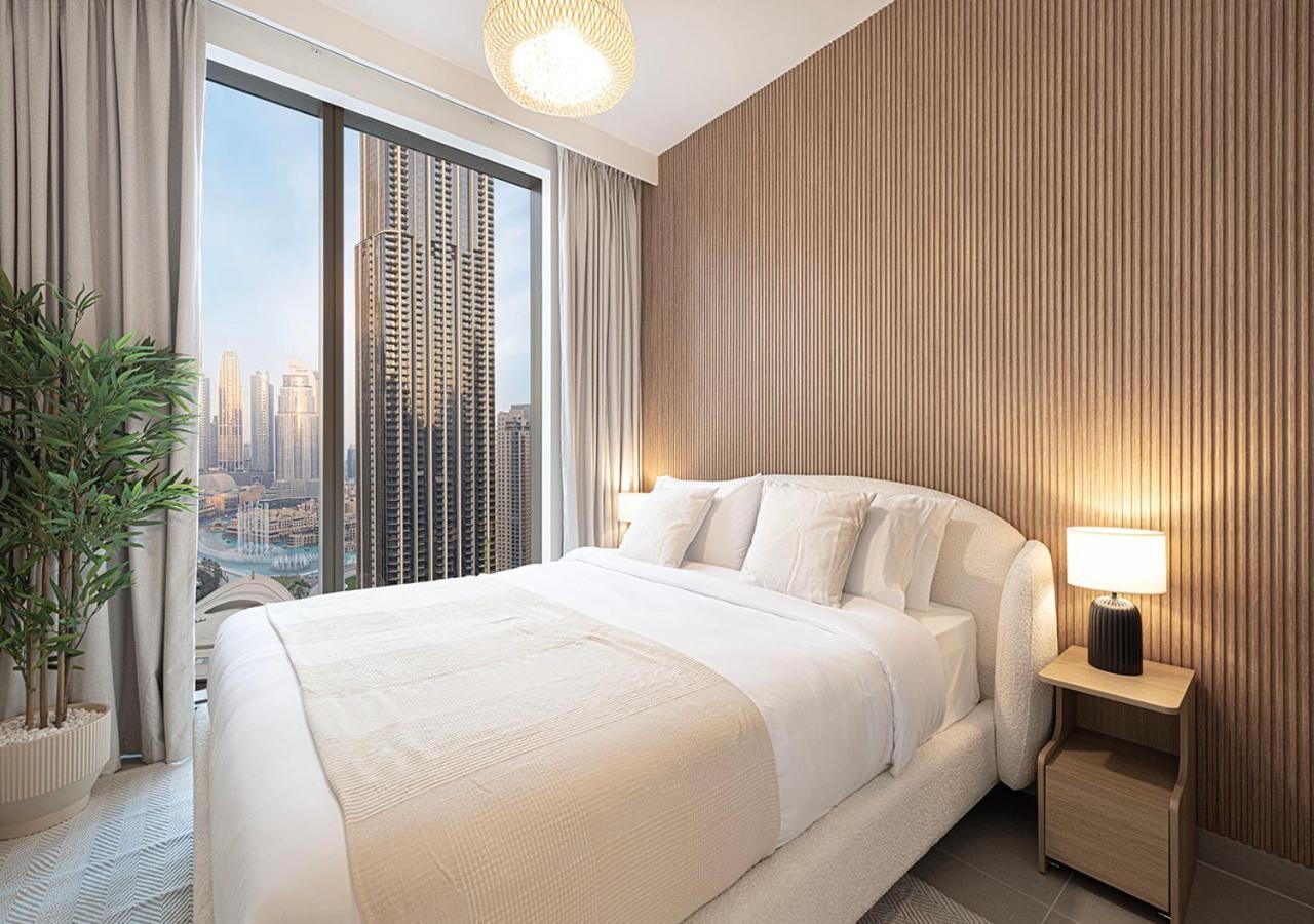 Downtown - 4br - Burj Khalifa & Fountain View * Dubai