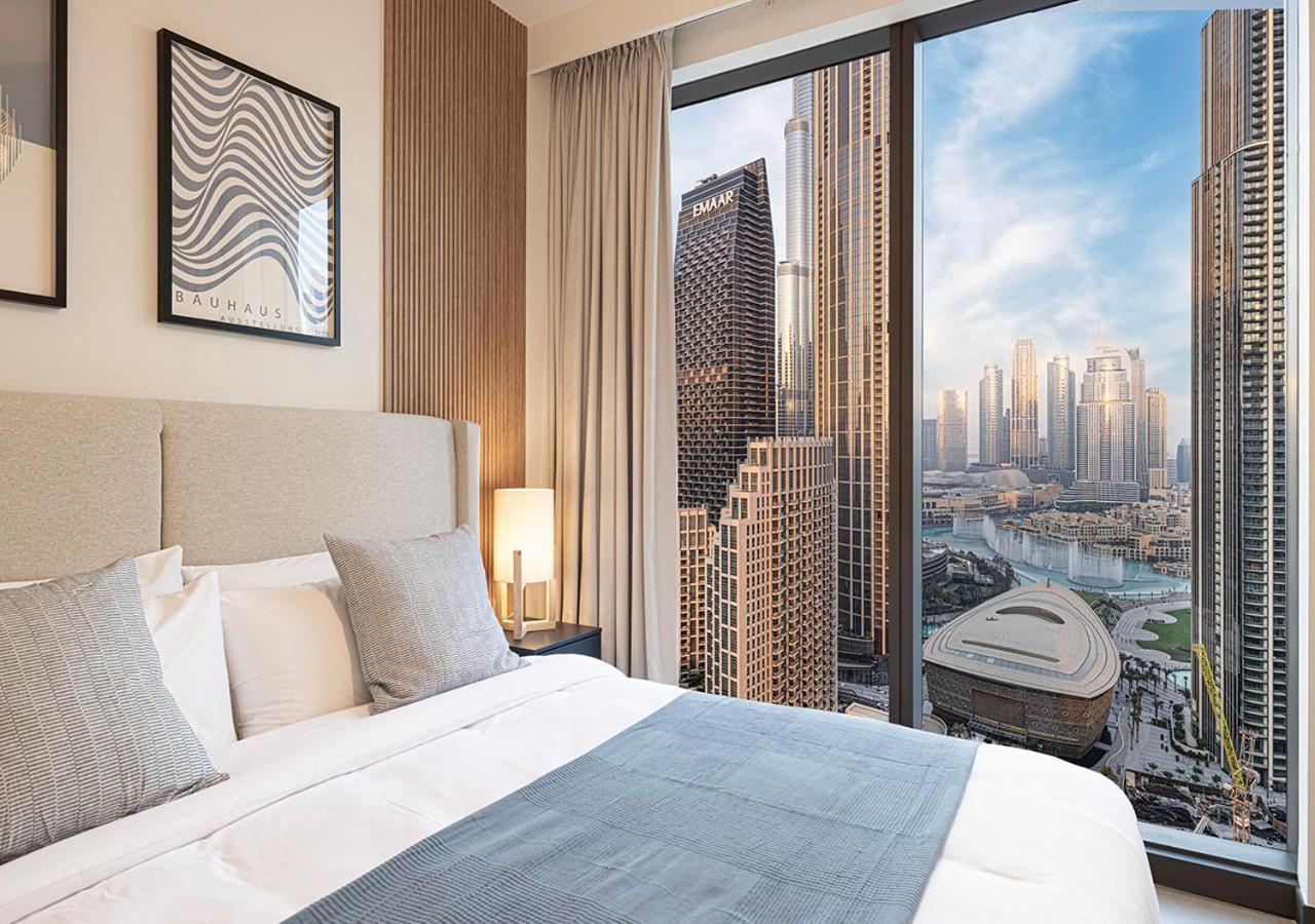 Downtown - 4br - Burj Khalifa & Fountain View *