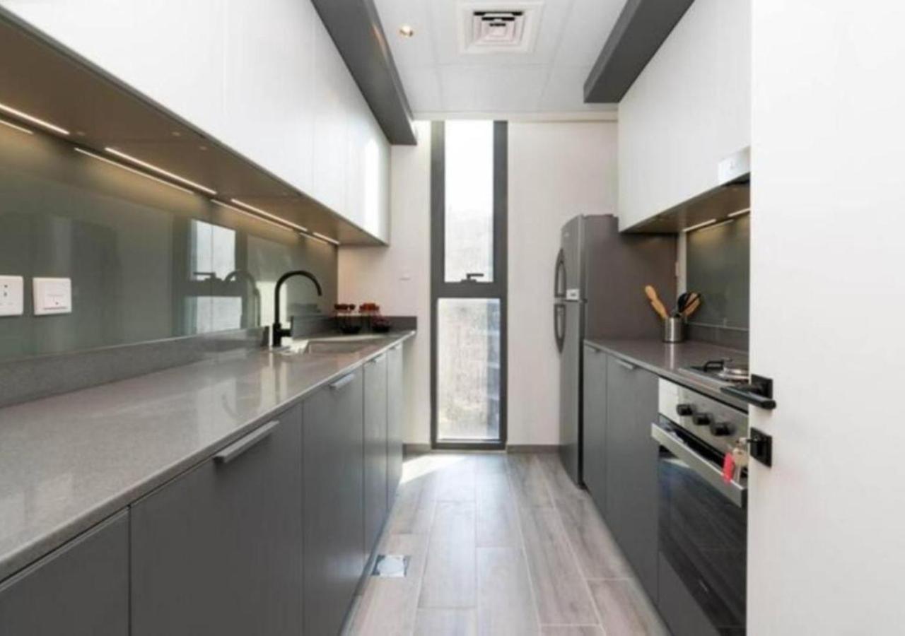 Elegant 2br Mesk 1 With Stunning Urban Views By Vibel * Dubai
