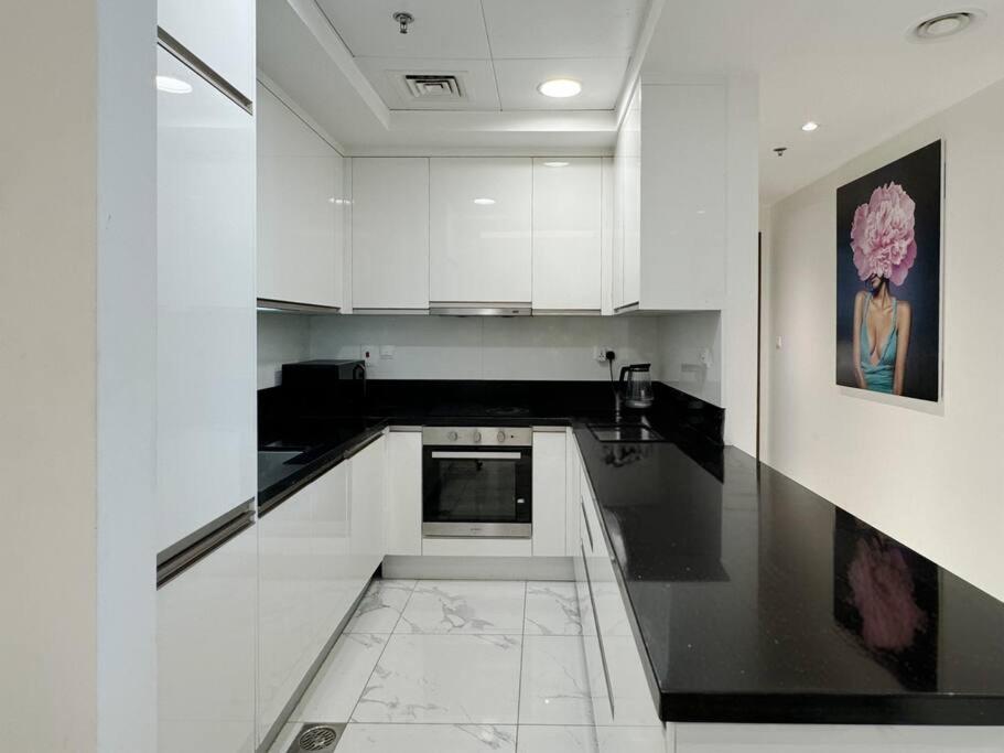 Apartment новые с 2 спальнями в Al Habtoor Dubai