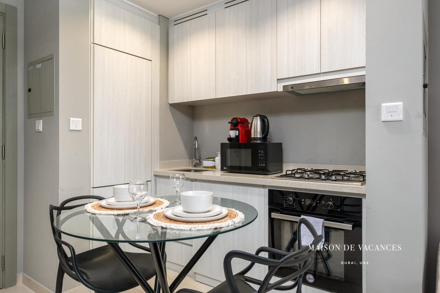 Cozy 1 Bedroom In Business Bay Apartment
