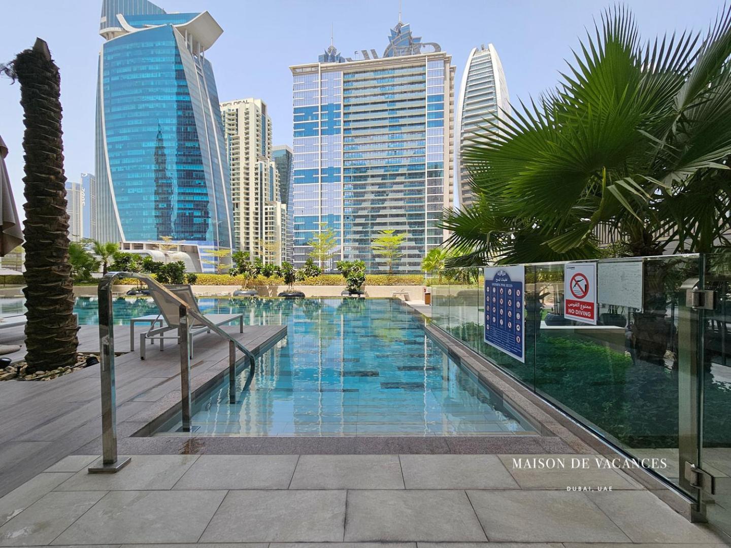 Cozy 1 Bedroom In Business Bay Apartment Dubai