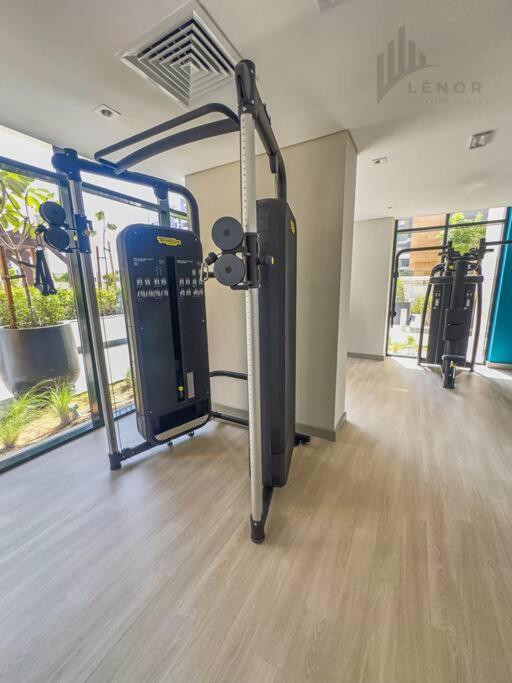 Chic 2br With Partial Burj Khalifa View *