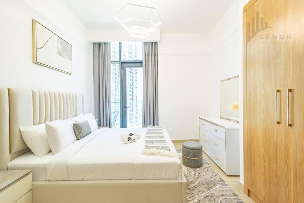 Chic 2br With Partial Burj Khalifa View