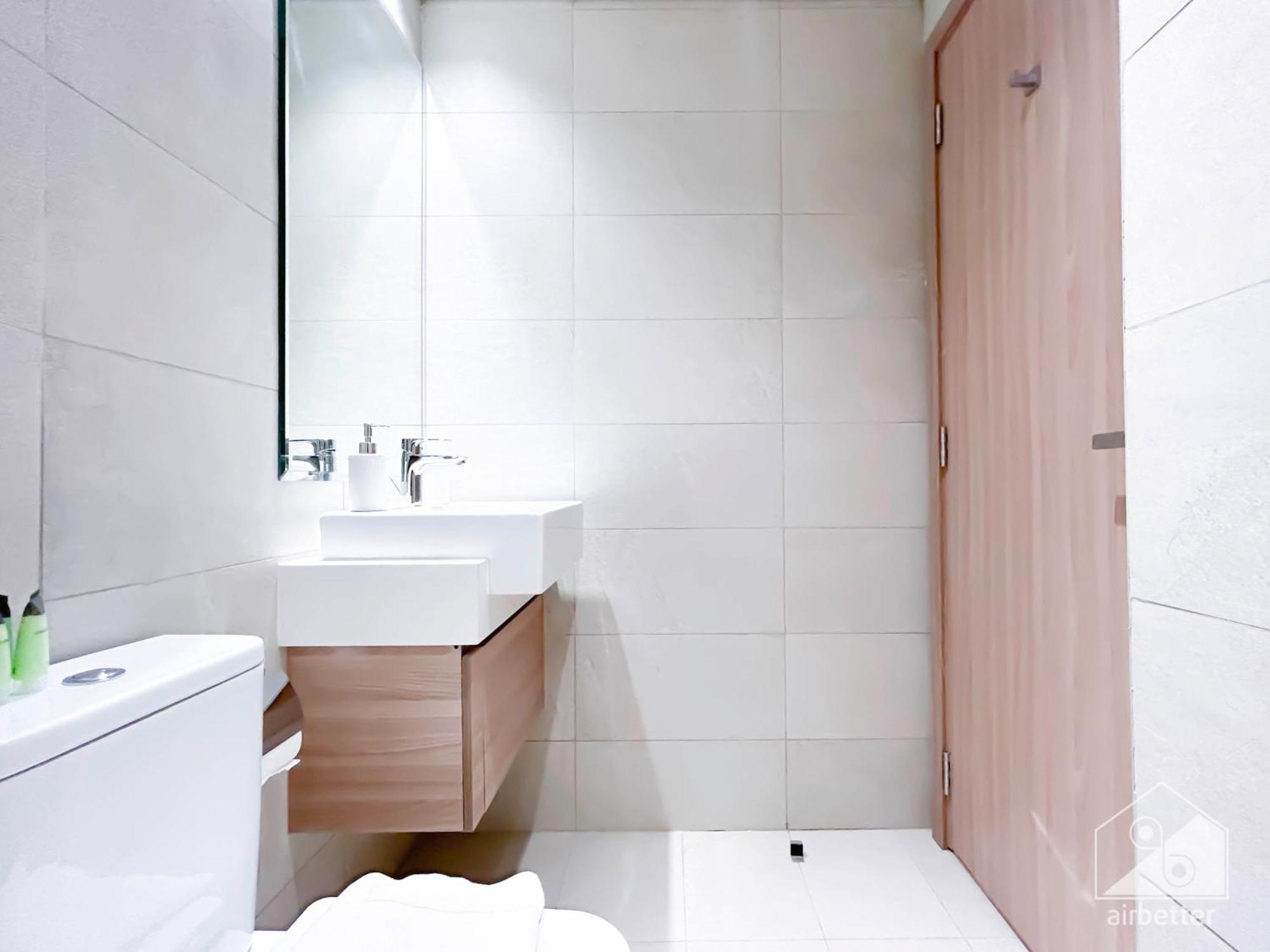 Stylish 1br With Balcony In Azizi Riviera * Dubai
