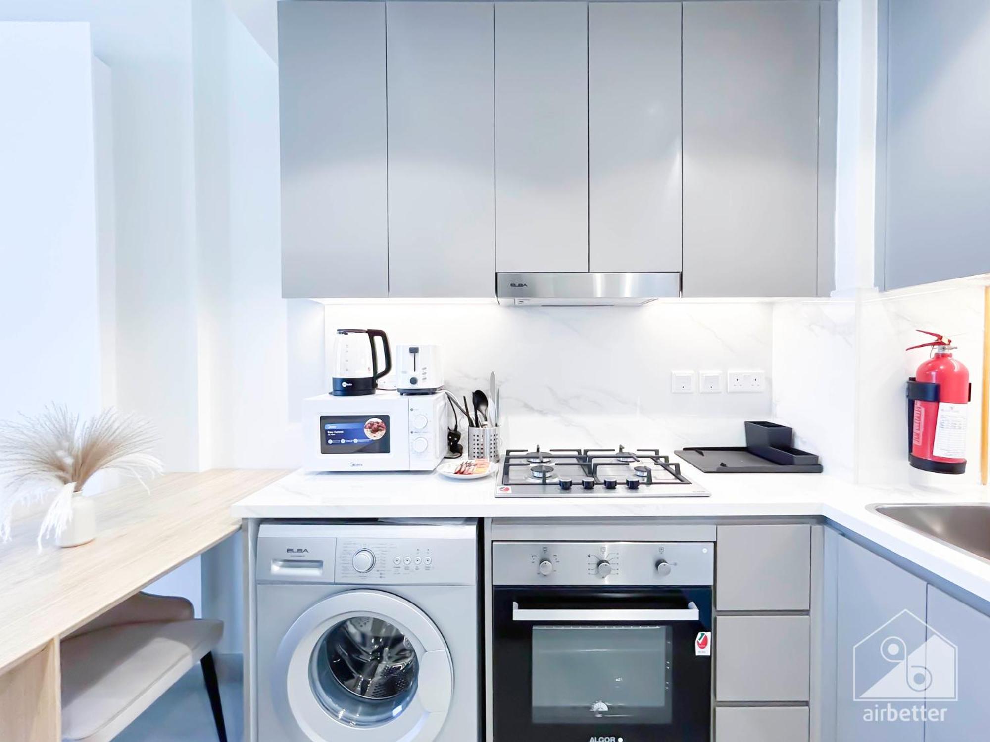 Stylish 1br With Balcony In Azizi Riviera * Dubai